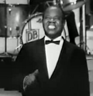 Louis Armstrong Sings "Cheesecake"