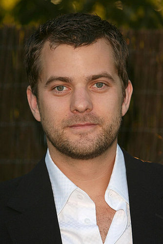 Joshua Jackson Cast on JJ Abrams Show Fringe for Fox