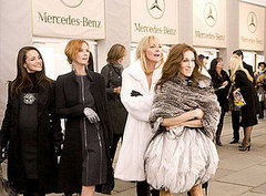 SJP Honored at ShoWest, Addresses Rumors of a Death in SATC Movie
