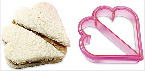 Delilicious: Heart-Shaped Sandwiches