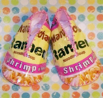 Ecotot: Ramen Noodle Baby Booties Ecotot: Ramen Noodle Baby Booties