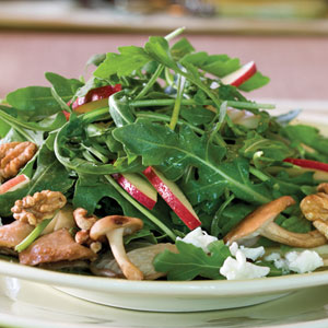 Scrumptious Side: Mushroom, Apple, and Goat Cheese Salad