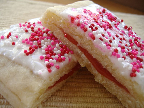 Yummy Link: Homemade Pop Tarts