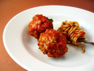 Yummy Link: Classic Italian Meatballs Yummy Link: Classic Italian Meatballs