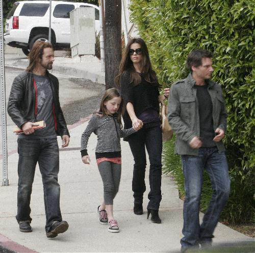 Kate Beckinsale with ex Michael Sheen and their daughter Lily. Also present is Kate's man Len Wiseman. Kate Beckinsale with ex Michael Sheen and their daughter Lily. Also present is Kate's man Len Wiseman.