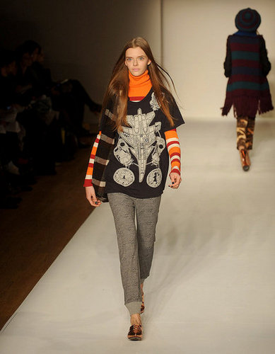 Karen Walker Fall 08 Fashion Show Karen Walker Fall 08 Fashion Show