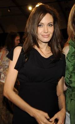 Angelina Jolie is pregnant again