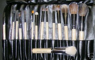 How to spot fake cosmetics (MAC, Nars, Bobbi Brown) on eBay