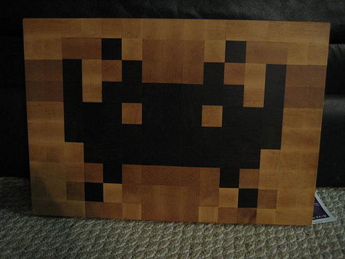 Space Invader Cutting Board: Totally Geeky or Geek Chic?