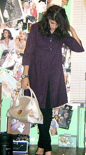 Look of the Day: Colour Purple
