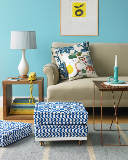 DIY: Make Yourself an Ottoman DIY: Make Yourself an Ottoman