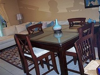 Room Therapy: Neutral Placemats