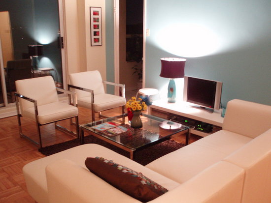Su Casa: Renovating With Color Su Casa: Renovating With Color