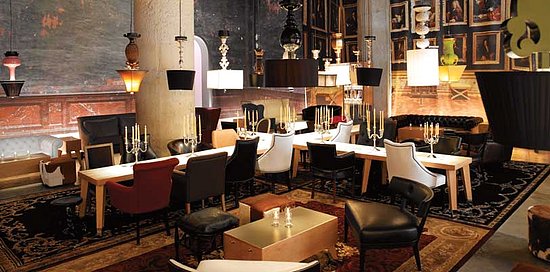 Guess Who Designed This Bar? Guess Who Designed This Bar?