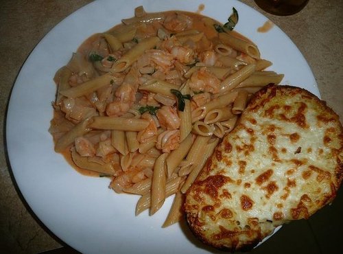 Shrimp Penne in Cream Sauce With Cheesy Garlic Bread Shrimp Penne in Cream Sauce With Cheesy Garlic Bread