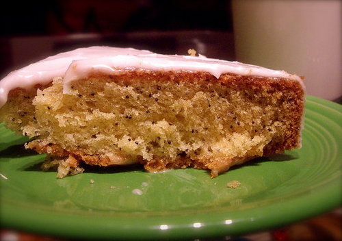 Zippy Zesty Lemon Poppy Seed Cake