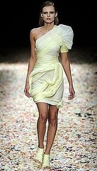 Spring Couture Trend Alert: Very Pretty Pastels 