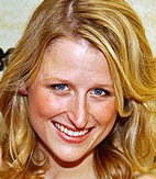 Mamie Gummer: The New Face of Gerard Darel 