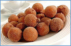 Brazilian doughnuts (Bolinho de chuva)