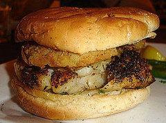 'Wich of the Week: Grilled Grouper With Fried Green Tomatoes