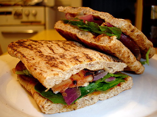 Tandoori Chicken Naanwich Tandoori Chicken Naanwich