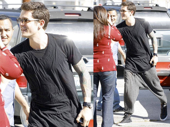 John Mayer In Big Pants