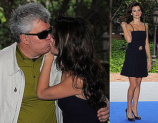 Penelope Cruz Kisses Pedro Almodovar At A Photocall For Broken Embraces