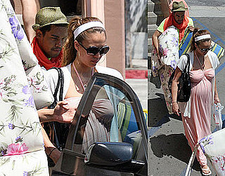 Photos Of Pregnant Jessica Alba At Rite-Aid