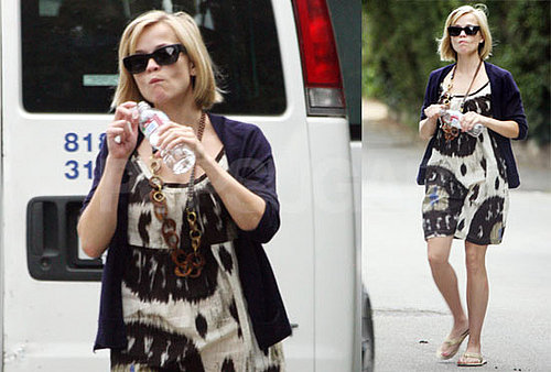 Reese Witherspoon Out In Brentwood