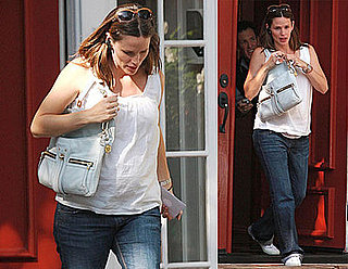 Photos of Pregnant Jennifer Garner Who Travels to Charleston, West Virginia for Fundraiser with Ben Affleck on Friday