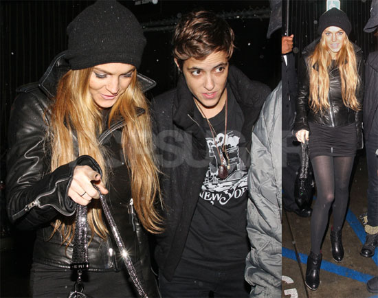 Photos of Lindsay Lohan and Samantha Ronson in LA 2008-11-27 06:01:30 Photos of Lindsay Lohan and Samantha Ronson in LA 2008-11-27 06:01:30