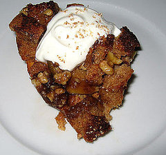 Healthy Recipe: Apple-Walnut Bread Pudding