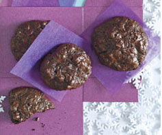 Recipe Review: Flourless Chocolate-Walnut Cookies From Self