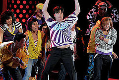 How Did You Like Mike Myers' MTV Movie Awards Hosting? How Did You Like Mike Myers' MTV Movie Awards Hosting?