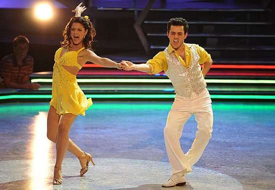 CourtnyandGevDiscoSYTYCD_6.9.08_1065