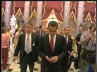Barack Obama Upgrades His Cell Phone From a BlackBerry to an iPhone