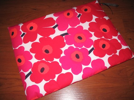 Marimekko Print Sleeve Marimekko Print Sleeve