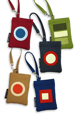 Retro Geek: Angie Cell Phone and iPod Bags by Aster+Sage