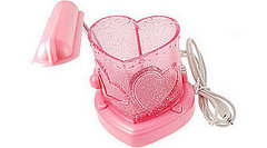 Heart-Shaped USB Pen Cup: Love It or Leave It? Heart-Shaped USB Pen Cup: Love It or Leave It?