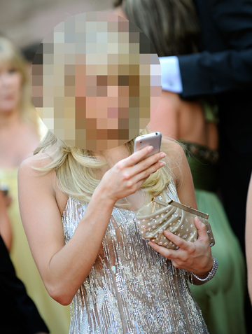 Match the Celeb With the Cell Phone Match the Celeb With the Cell Phone