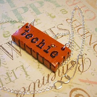 Techie Necklace: Totally Geek or Geek Chic?