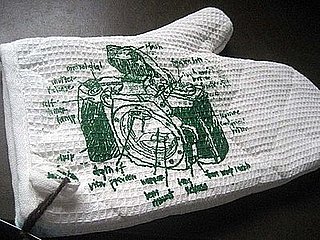 SLR Camera Oven Mitt: Love It or Leave It?