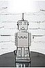 Robot Lamp Base: Love It or Leave It? 