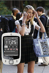Taylor Momsen's Character Jenny Humphrey's New Cell Phone on the CW's Gossip Girl