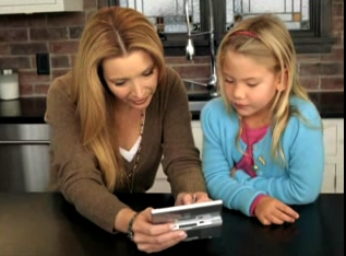 Lisa Kudrow Uses Personal Trainer: Cooking on Her DS