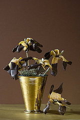 Mango Orchid Bouquet: Love It or Hate It? Mango Orchid Bouquet: Love It or Hate It?