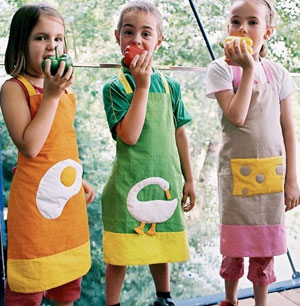 Cute Kitchen Outfits For the Little Ones