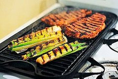 Yummy Links: From Indoor Grilling to Lentil Salad