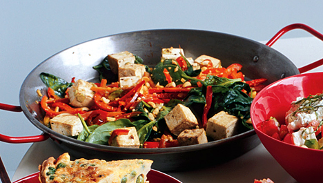 Fast & Easy Dinner: Spicy Tofu With Red Bell Peppers