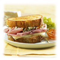 Grilled Ham, Brie, and Blue Cheese Sandwiches Grilled Ham, Brie, and Blue Cheese Sandwiches